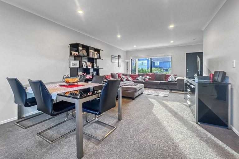 Photo of property in 76 Whenuapai Drive, Whenuapai, Auckland, 0618