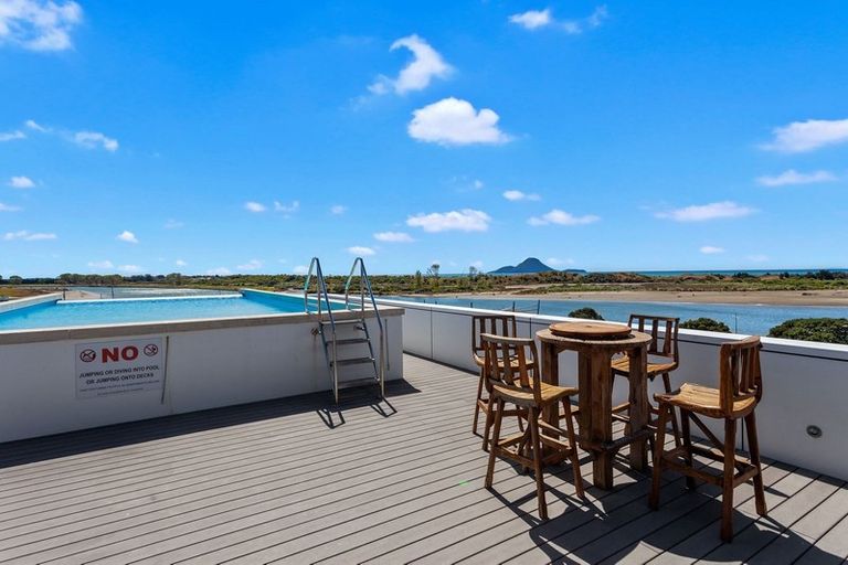 Photo of property in Quayside Apartments, 204/11 George Street, Whakatane, 3120