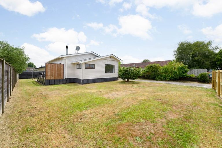 Photo of property in 16 Howden Road, Fairfield, Hamilton, 3214