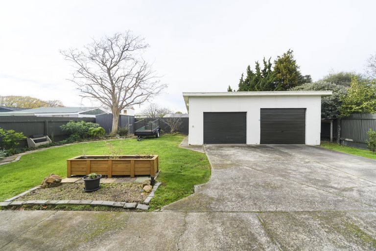Photo of property in 76 Watershed Road, Bunnythorpe, Palmerston North, 4470
