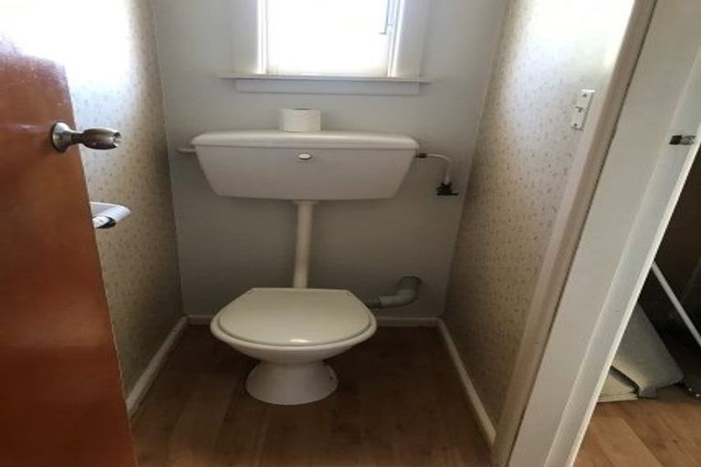 Photo of property in 4 Gladson Avenue, Sockburn, Christchurch, 8042