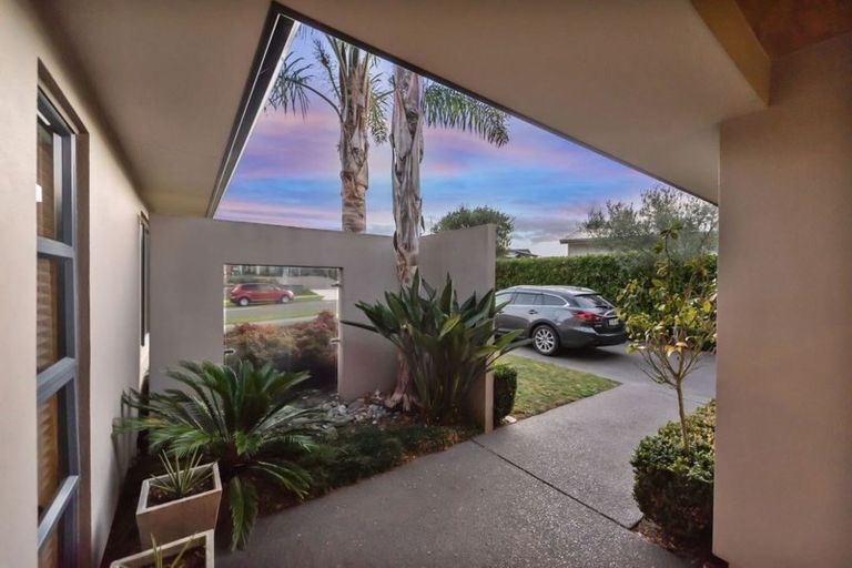 Photo of property in 38 Magellan Rise, Flagstaff, Hamilton, 3210