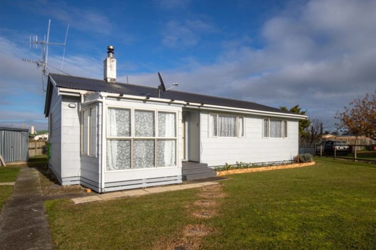 Photo of property in 14 Rakino Drive, Kerepehi, Paeroa, 3671