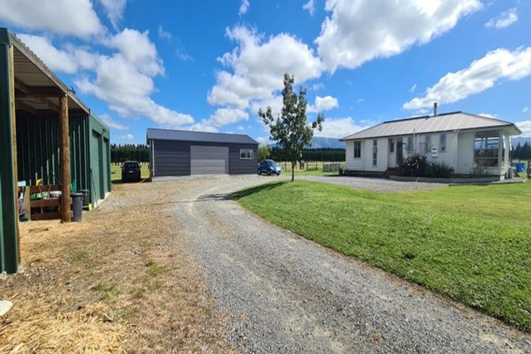 Photo of property in 133 Riverside Road, Okuku, Rangiora, 7473