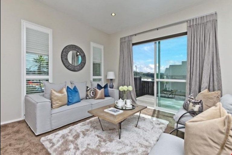 Photo of property in 9 Desmond Road, Silverdale, 0932