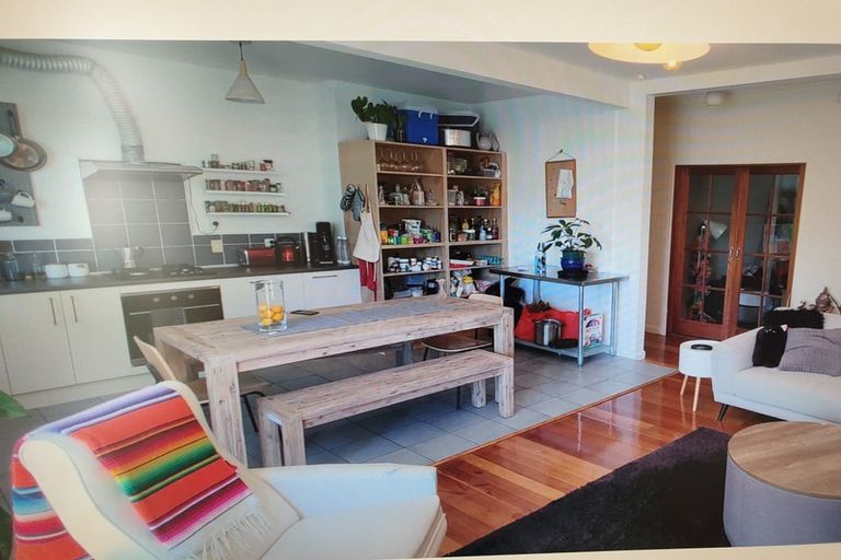 Photo of property in 88b Townsend Road, Miramar, Wellington, 6022