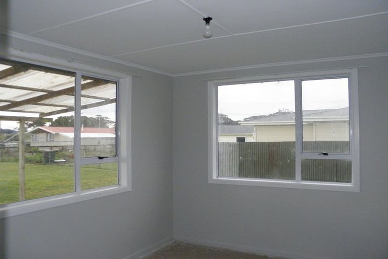 Photo of property in 6 Carlyle Street, Tuatapere, 9620