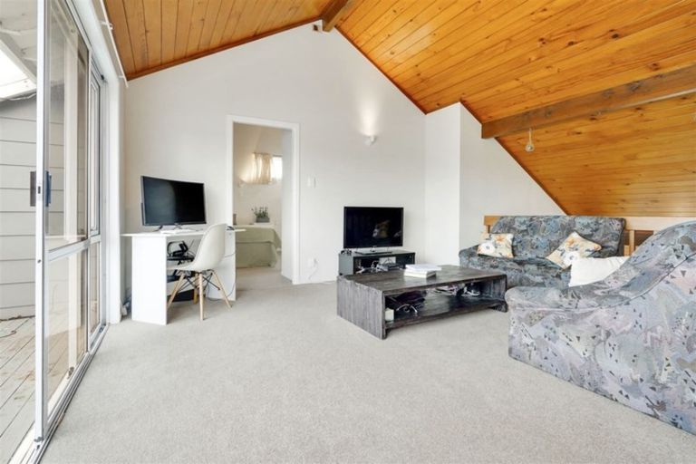 Photo of property in 18 Forth Crescent, Glenview, Hamilton, 3206