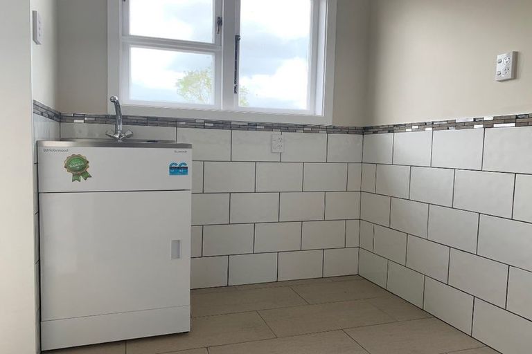 Photo of property in 4 Ferguson Street, Levin, 5510