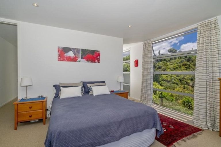 Photo of property in 18 Pine Grove, Tairua, 3508