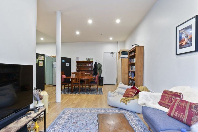 Photo of property in Columbia Apartments, 8/32 Cuba Street, Te Aro, Wellington, 6011