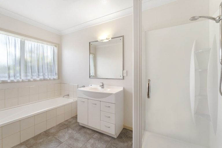 Photo of property in 24b Reeve Street, Levin, 5510