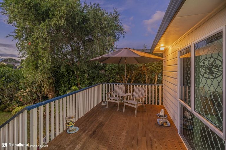 Photo of property in 12 Marina Way, Athenree, Katikati, 3177