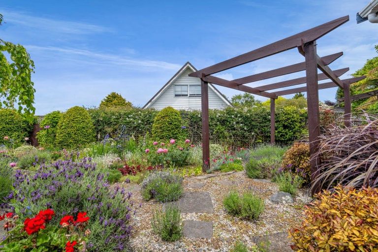 Photo of property in 37 Cassandra Street, Stratford, 4332