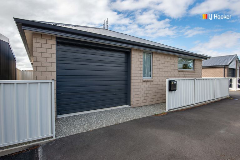 Photo of property in 2 Bruce Street, Mosgiel, 9024