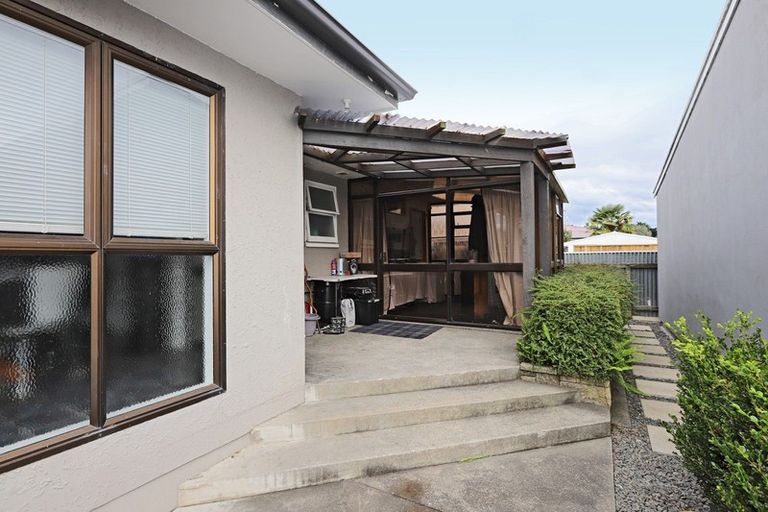 Photo of property in 53 Flanders Avenue, Onekawa, Napier, 4110