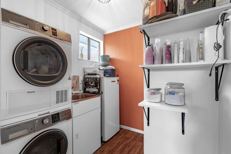 Photo of property in 110 Cunningham Crescent, Grasmere, Invercargill, 9810