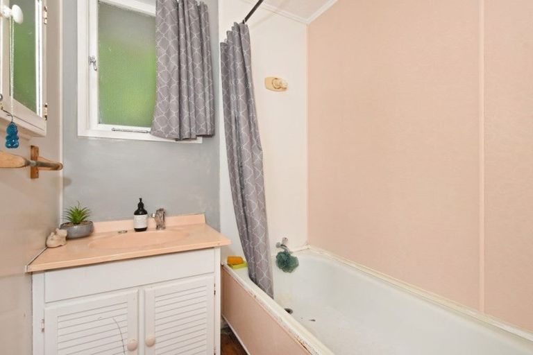 Photo of property in 68 Glendale Road, Woodhill, Whangarei, 0110