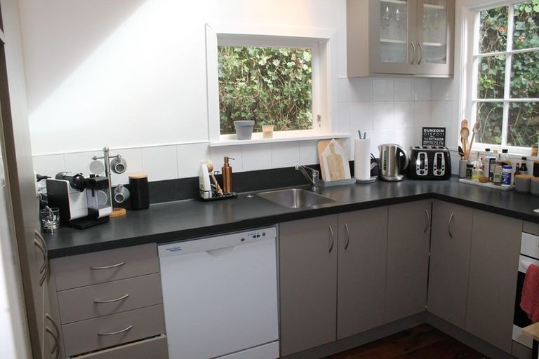 Photo of property in 78 Glenmore Street, Northland, Wellington, 6012