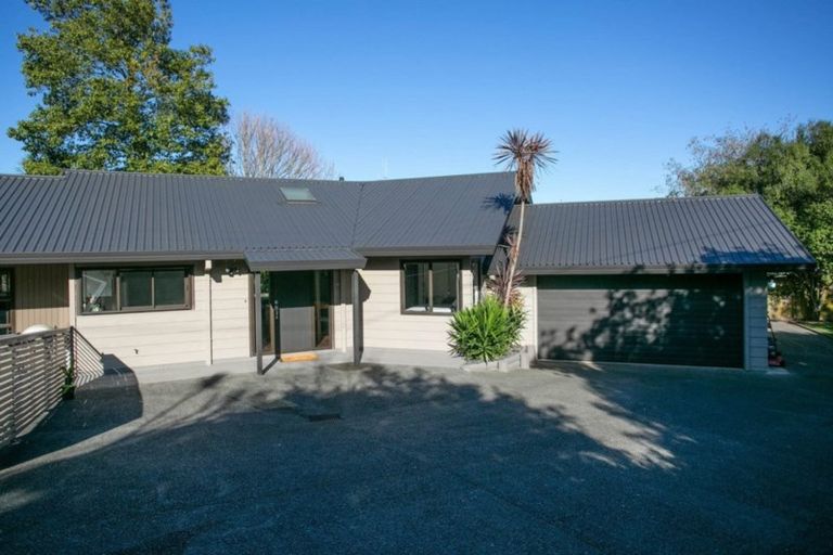 Photo of property in 3 Queen Street, Cambridge, 3434