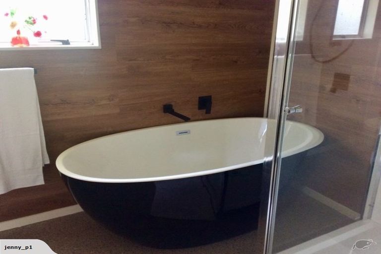 Photo of property in 64b Homedale Street, Pukehangi, Rotorua, 3015