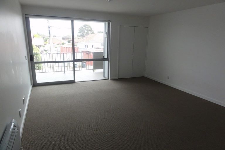 Photo of property in 10/126 Nursery Road, Linwood, Christchurch, 8011