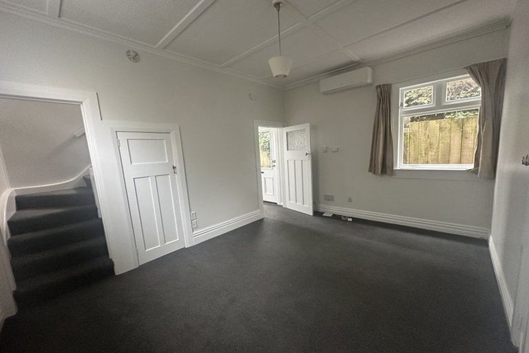 Photo of property in 68 Thompson Street, Mount Cook, Wellington, 6011