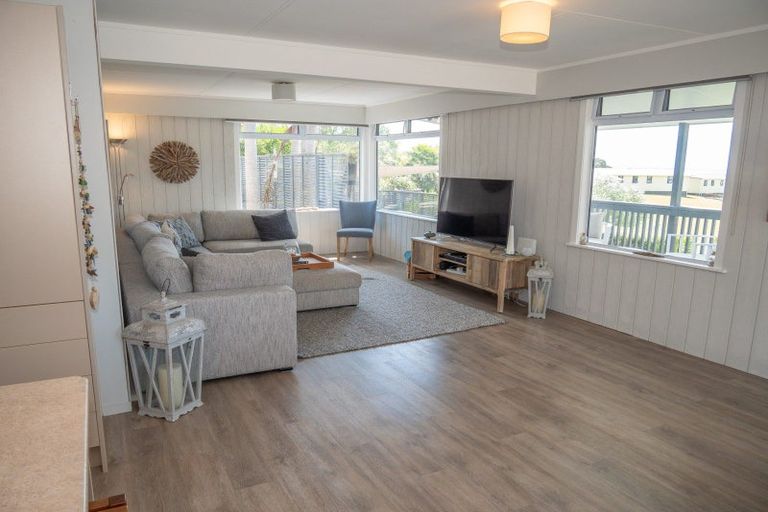 Photo of property in 28 Berghan Road, Coopers Beach, 0420