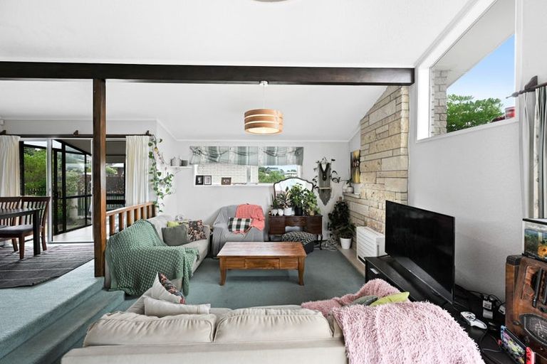 Photo of property in 8 Newcastle Road, Dinsdale, Hamilton, 3204