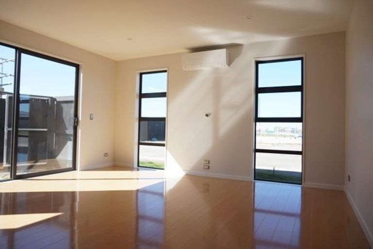 Photo of property in 9 Gartrell Road, Wigram, Christchurch, 8042