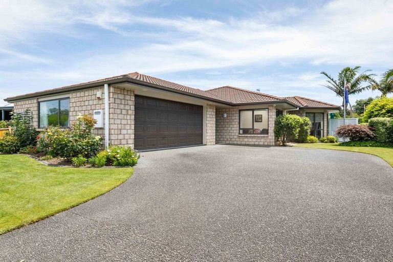 Photo of property in 38 Longmynd Drive, Katikati, 3129