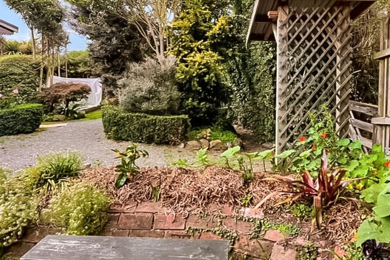 Photo of property in 13a Te Ra Crescent, Diamond Harbour, 8972