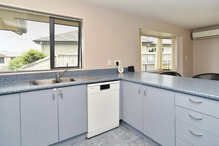 Photo of property in 6 Matson Close, Rangiora, 7400