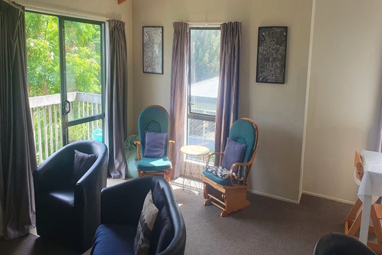Photo of property in 12 Puketiro Place, Paihia, 0200