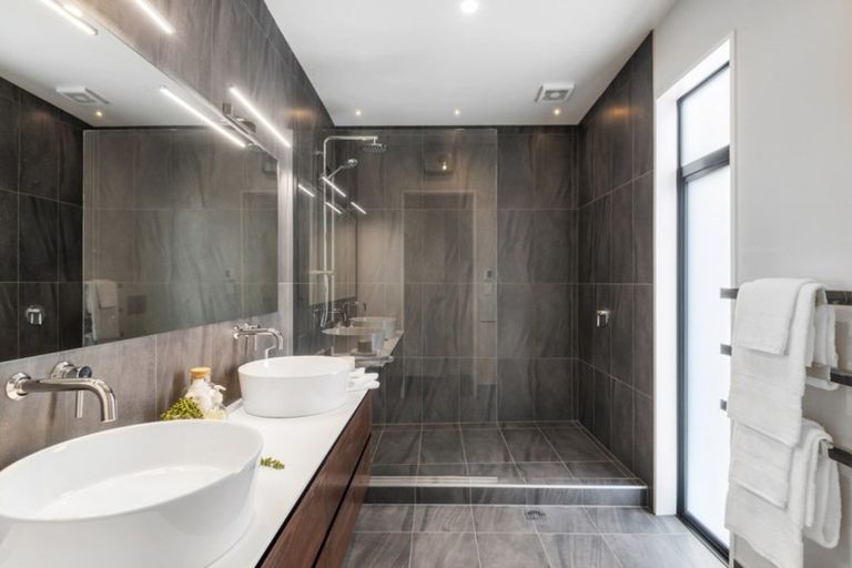 Photo of property in 24d Mansfield Avenue, St Albans, Christchurch, 8014