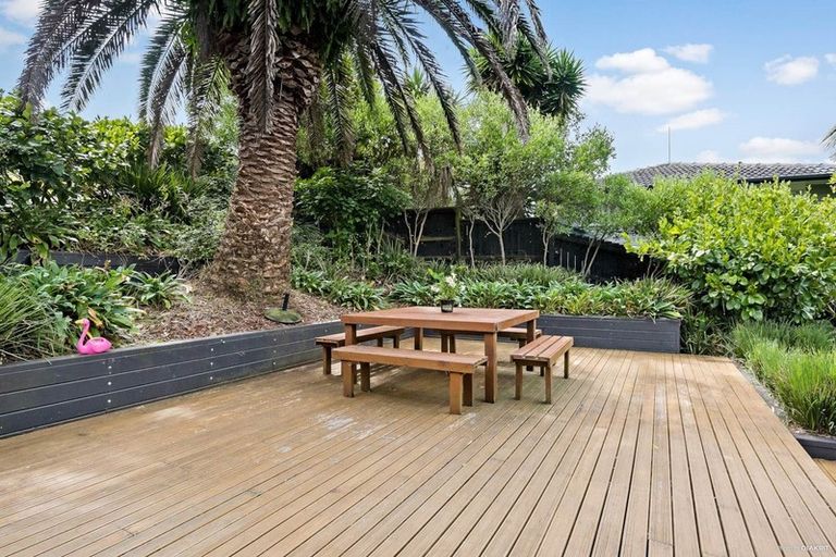 Photo of property in 126 Monarch Avenue, Hillcrest, Auckland, 0627