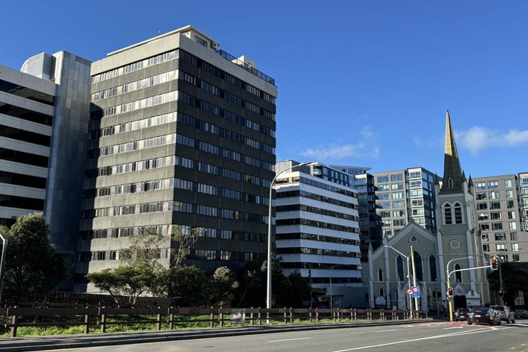 Photo of property in St Peters Apartments, 2e/192 Willis Street, Te Aro, Wellington, 6011