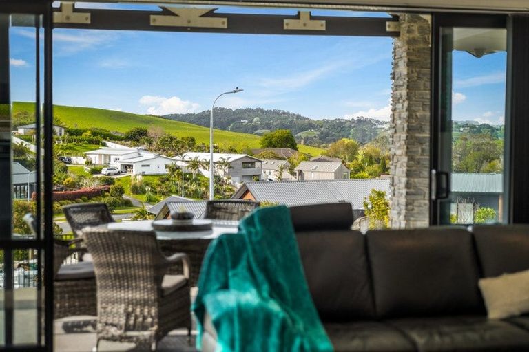 Photo of property in 104 Solan Drive, Waimauku, 0812