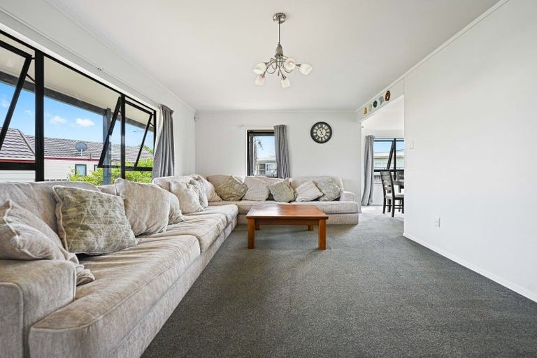 Photo of property in 16 Leyton Place, Nawton, Hamilton, 3200