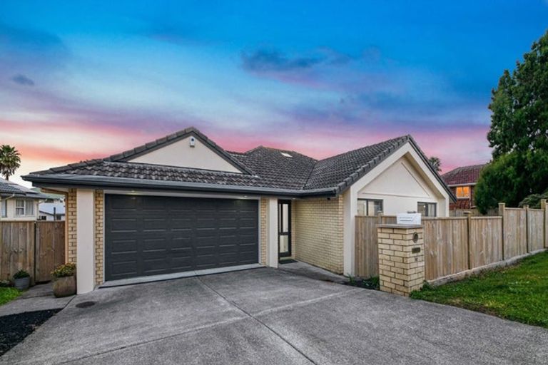 Photo of property in 62 Waitaki Street, Henderson, Auckland, 0612