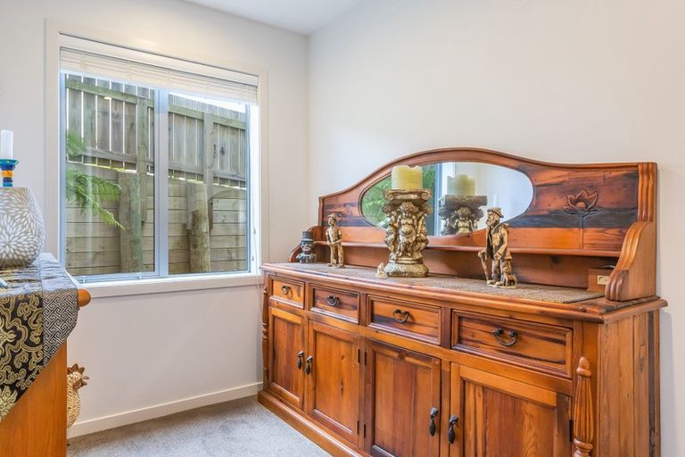 Photo of property in 127 Endeavour Drive, Whitby, Porirua, 5024