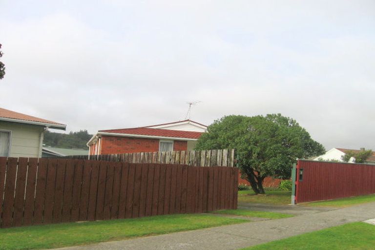 Photo of property in 2 Conclusion Street, Ascot Park, Porirua, 5024
