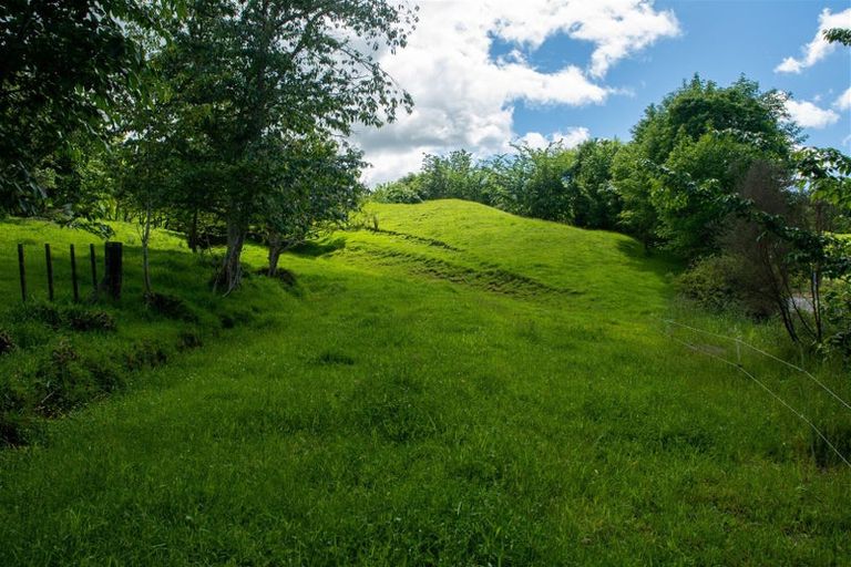 Photo of property in 1779 Ohura Road, Douglas, Stratford, 4392