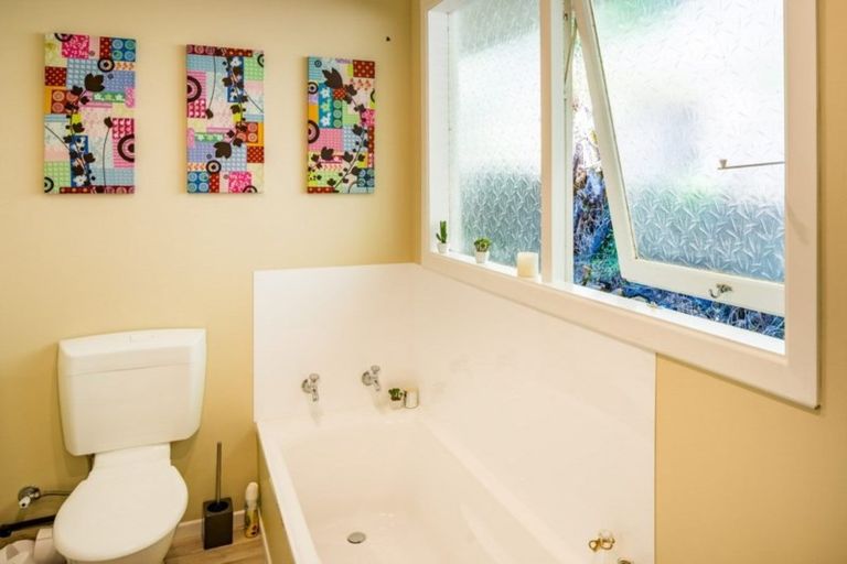 Photo of property in 54 Jocelyn Crescent, Pinehaven, Upper Hutt, 5019