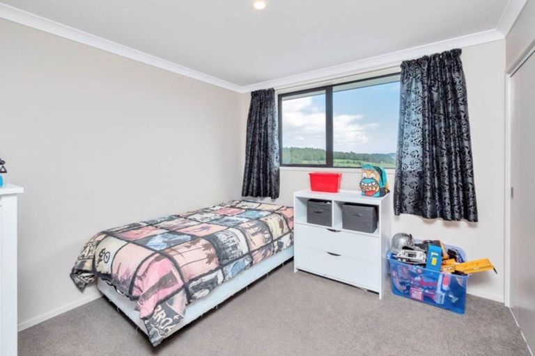 Photo of property in 28 West Farm Drive, Kaiwaka, Wellsford, 0975