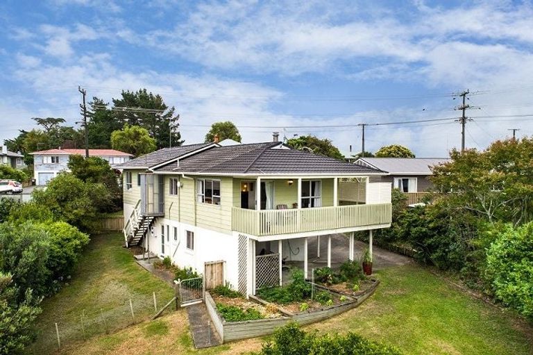 Photo of property in 27 Davies Road, Wellsford, 0900