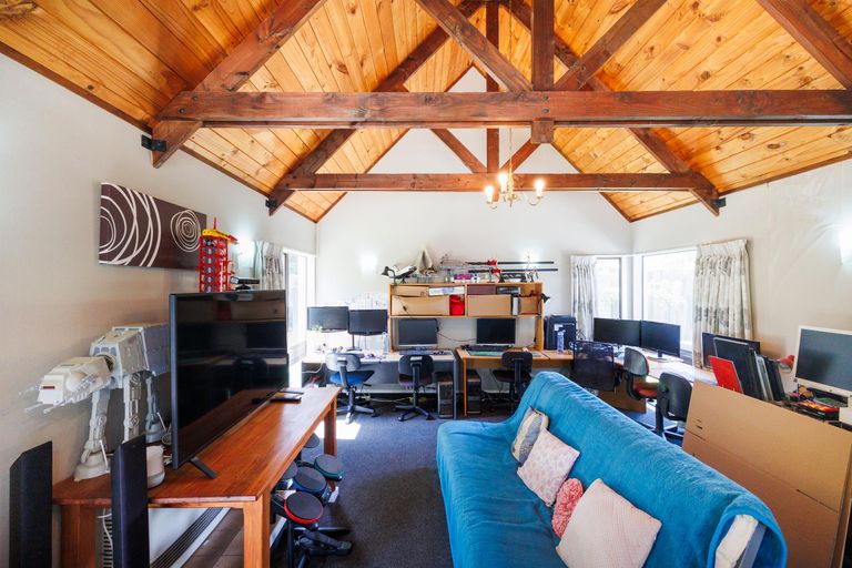 Photo of property in 22 Truscott Grove, Awapuni, Palmerston North, 4412