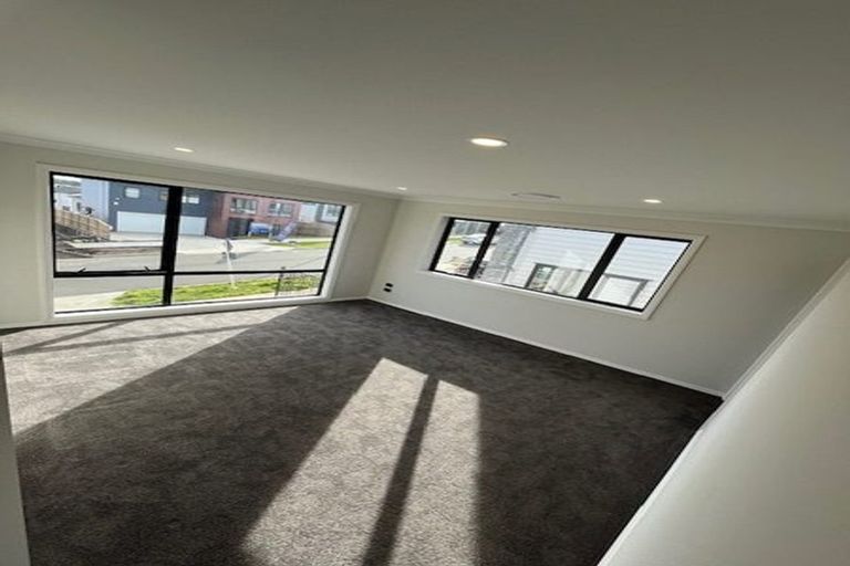 Photo of property in 30 Black Shed Road, Flat Bush, Auckland, 2019