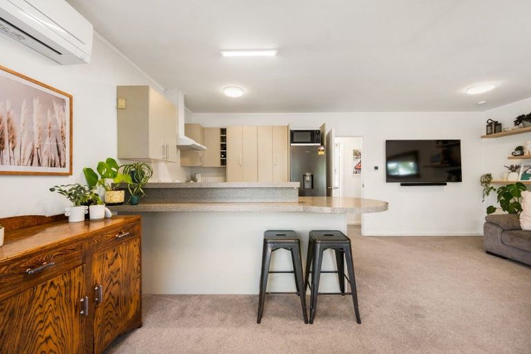 Photo of property in 102 Inniscort Street, Cromwell, 9310