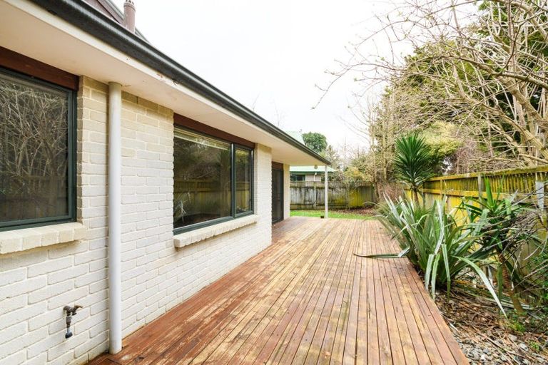 Photo of property in 7b Harrow Place, Hokowhitu, Palmerston North, 4410